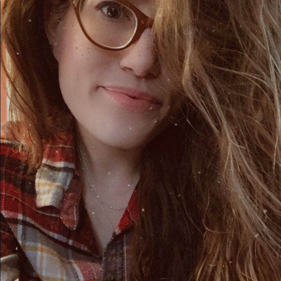 Meet your Posher, Ellie - Picture 5 of 5